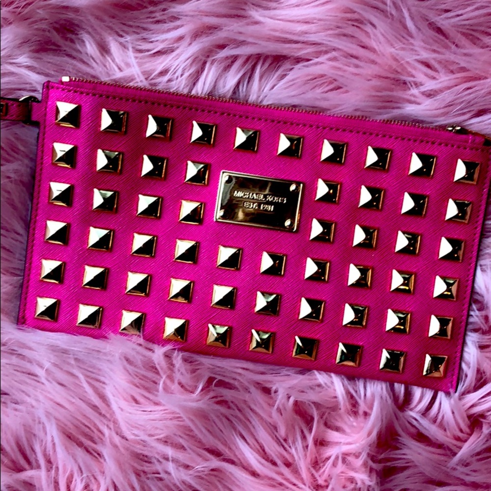 Michael Korea clutch